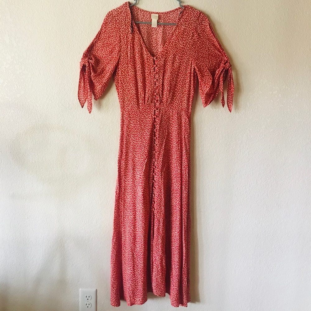 H&M Red flowery french style midi dress